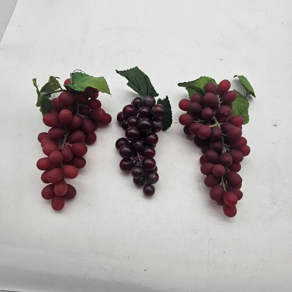 Plastic Grapes Set Of 4 Faux Grape Bunches Red Purple Green Kitchen Decor